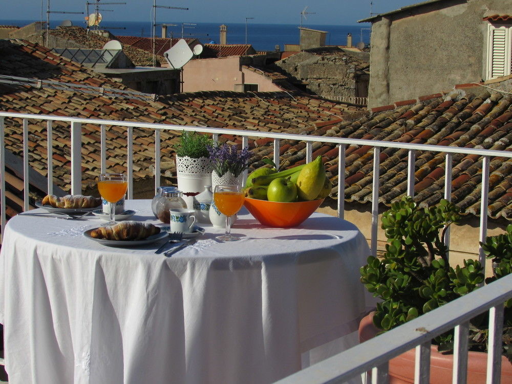 Le Terrazze Acomodação com café da manhã Tropea Exterior foto