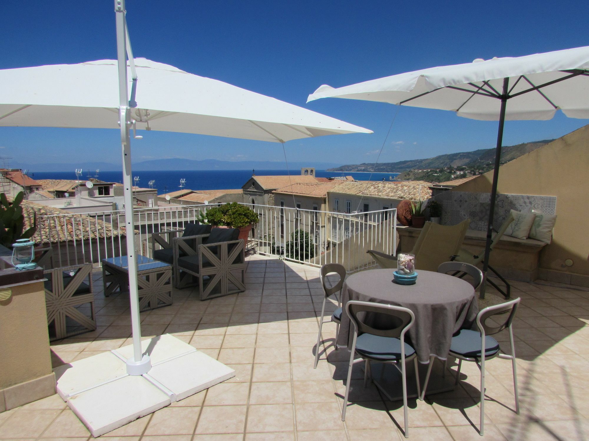 Le Terrazze Acomodação com café da manhã Tropea Exterior foto